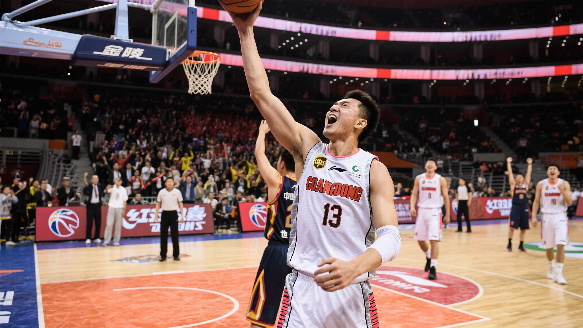 CBA历史画卷：永不磨灭的经典瞬间